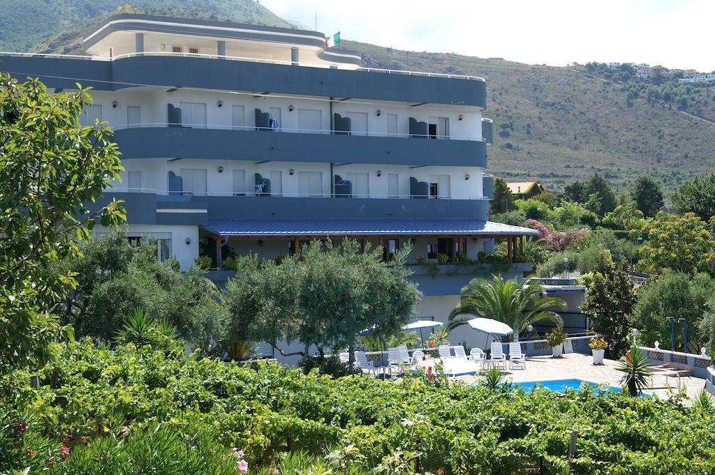 Hotel Blu Eden ปรายาอามาเร ภายนอก รูปภาพ